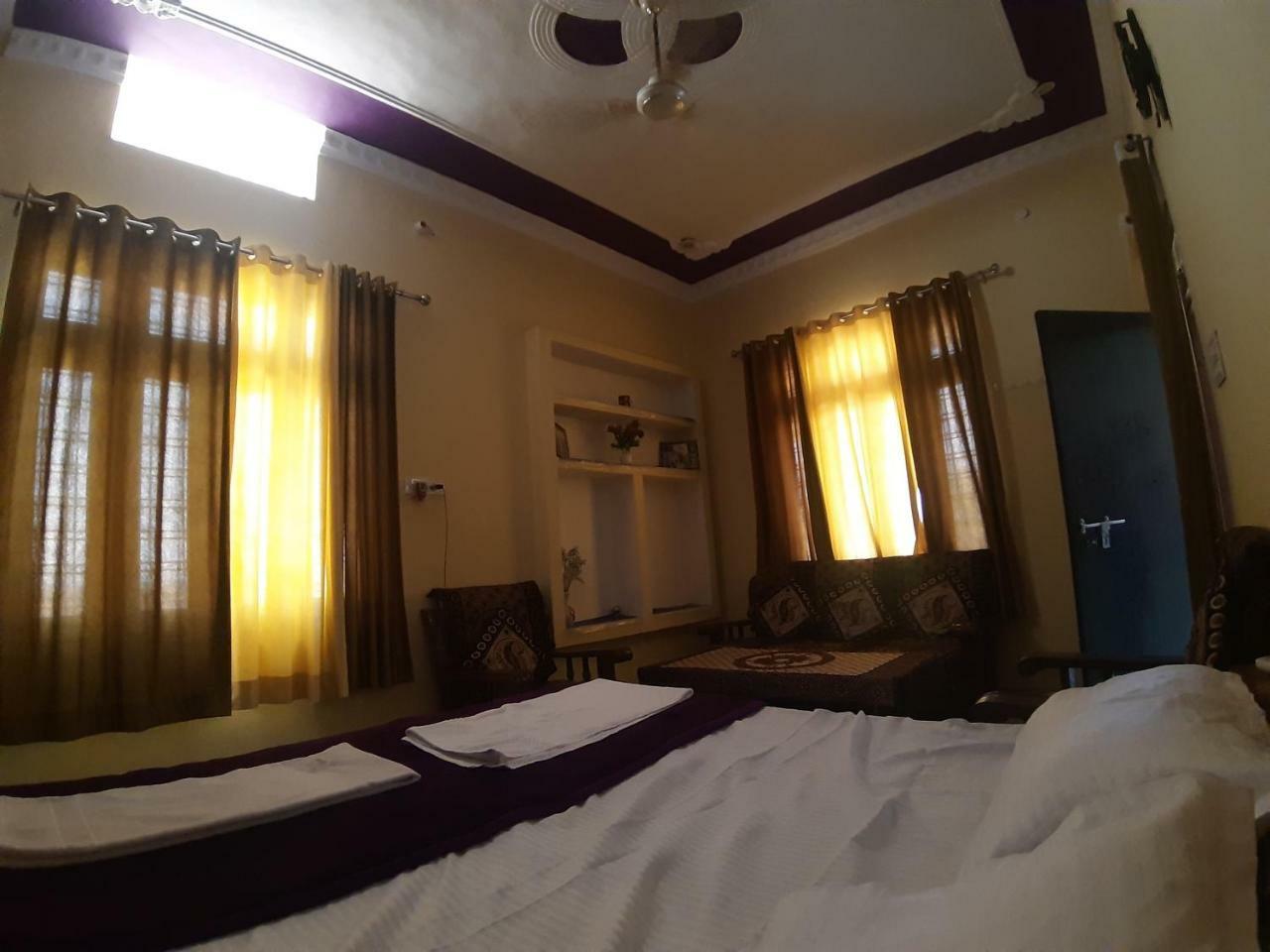 Shree Ram Homestay Orchha Exterior foto